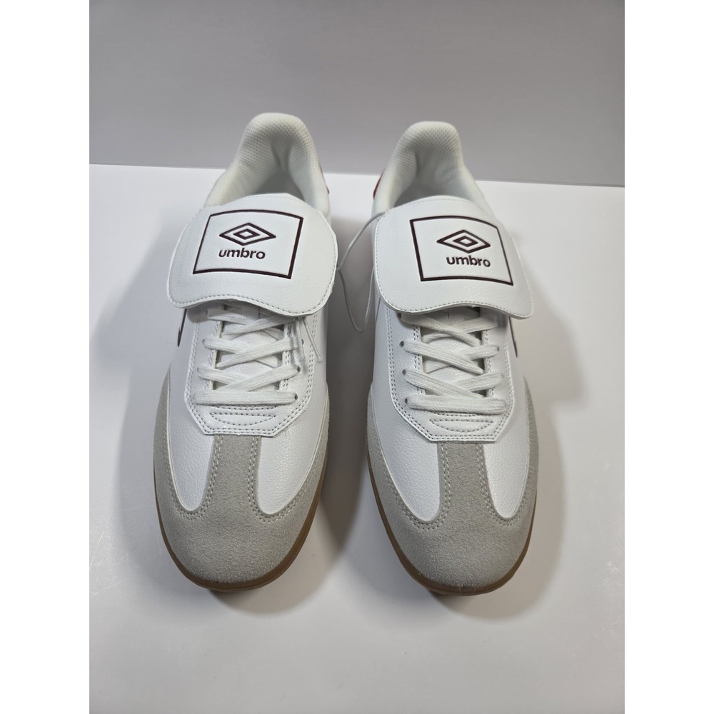 Umbro UMBRO-TX White Red Gum Soccer Sneakers Low Top Lace Up Rubber Outsole 12